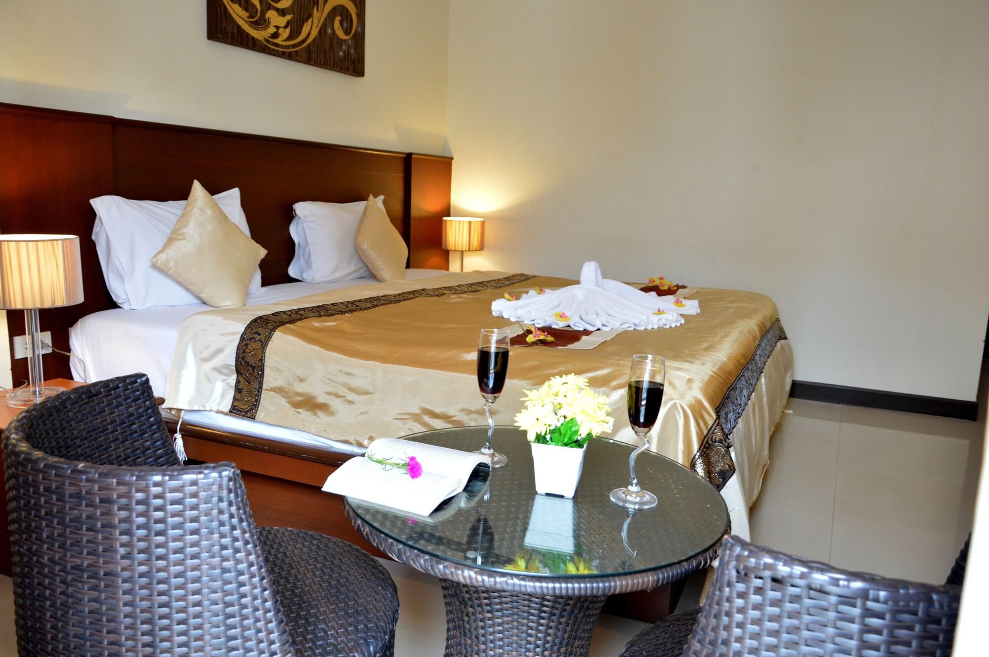 Sharaya Residence Patong Kültér fotó