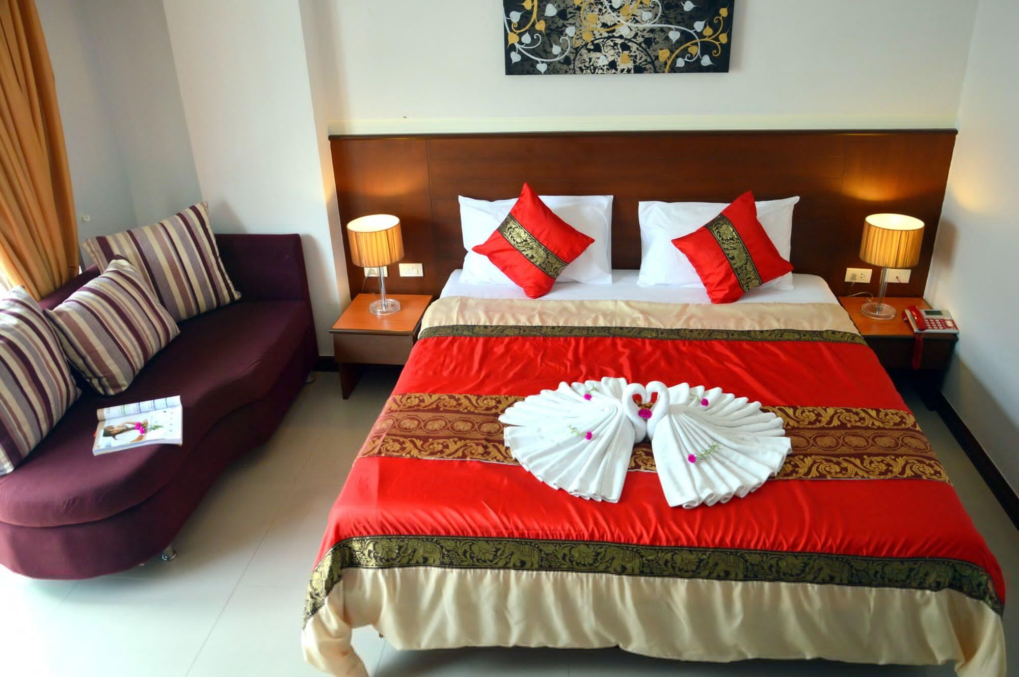 Sharaya Residence Patong Kültér fotó