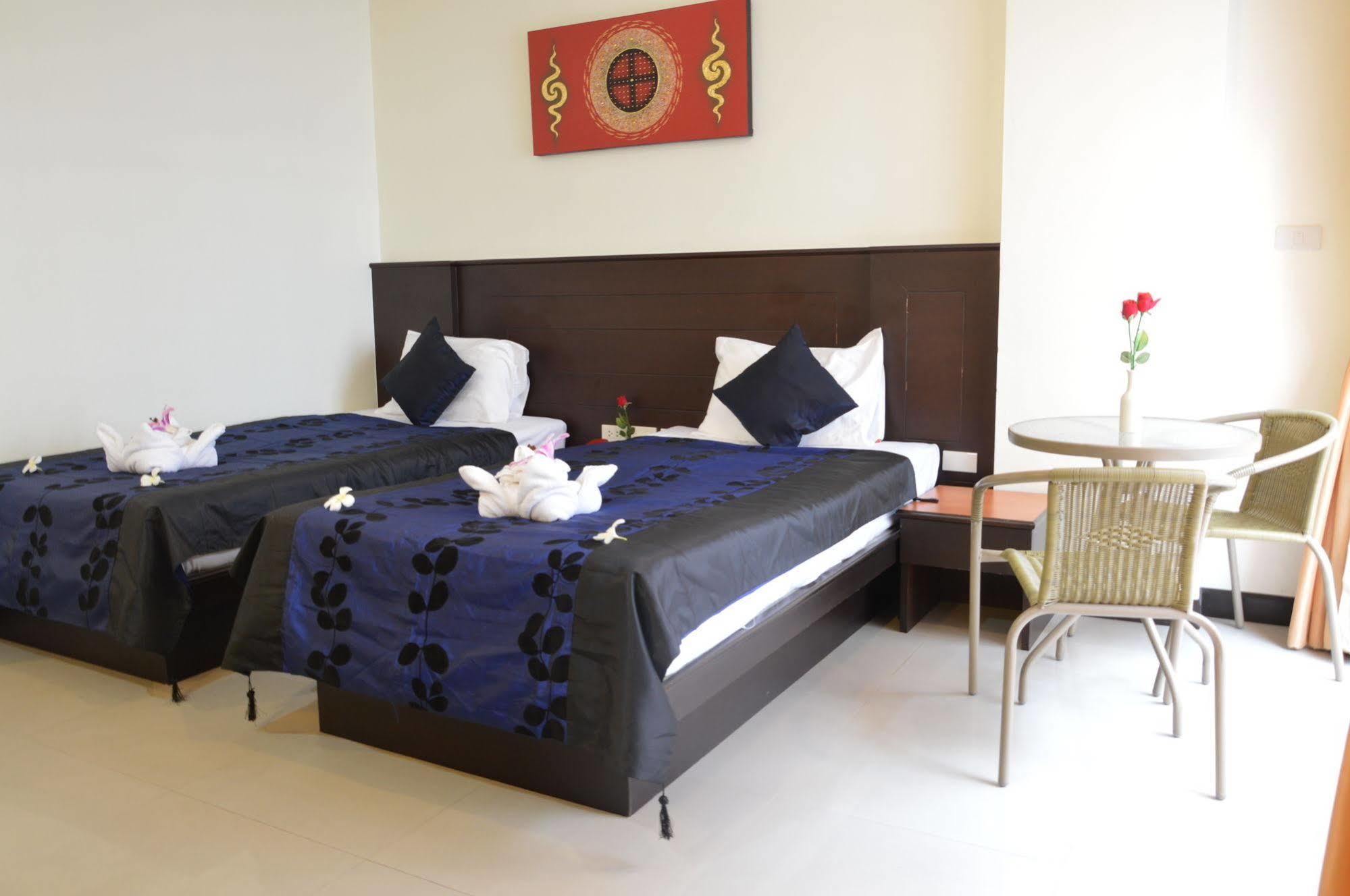 Sharaya Residence Patong Kültér fotó